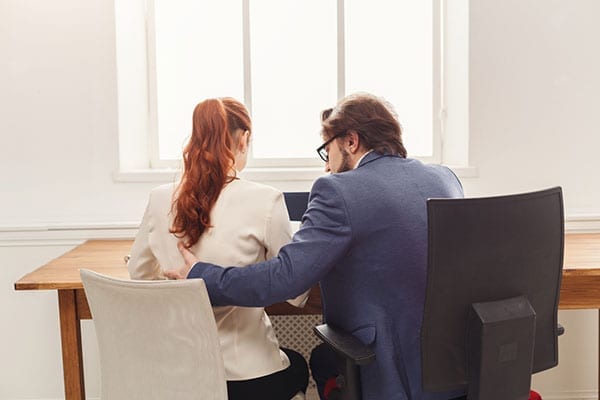 navigating-blurred-lines-workplace navigating-blurred-lines-workplace